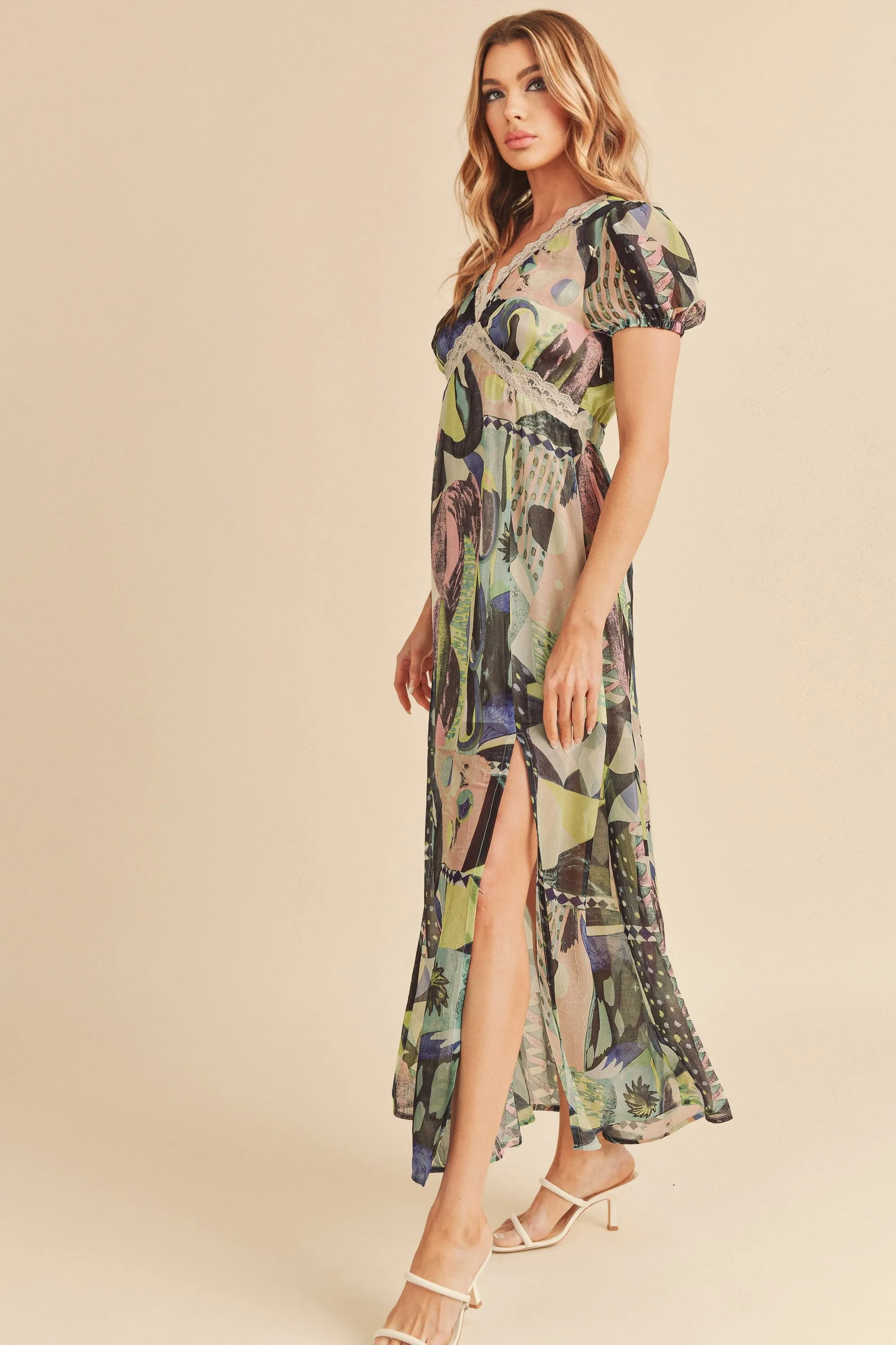 Aemi   Co Lace Detail Slit Geometric Print Short Sleeve Maxi Dress