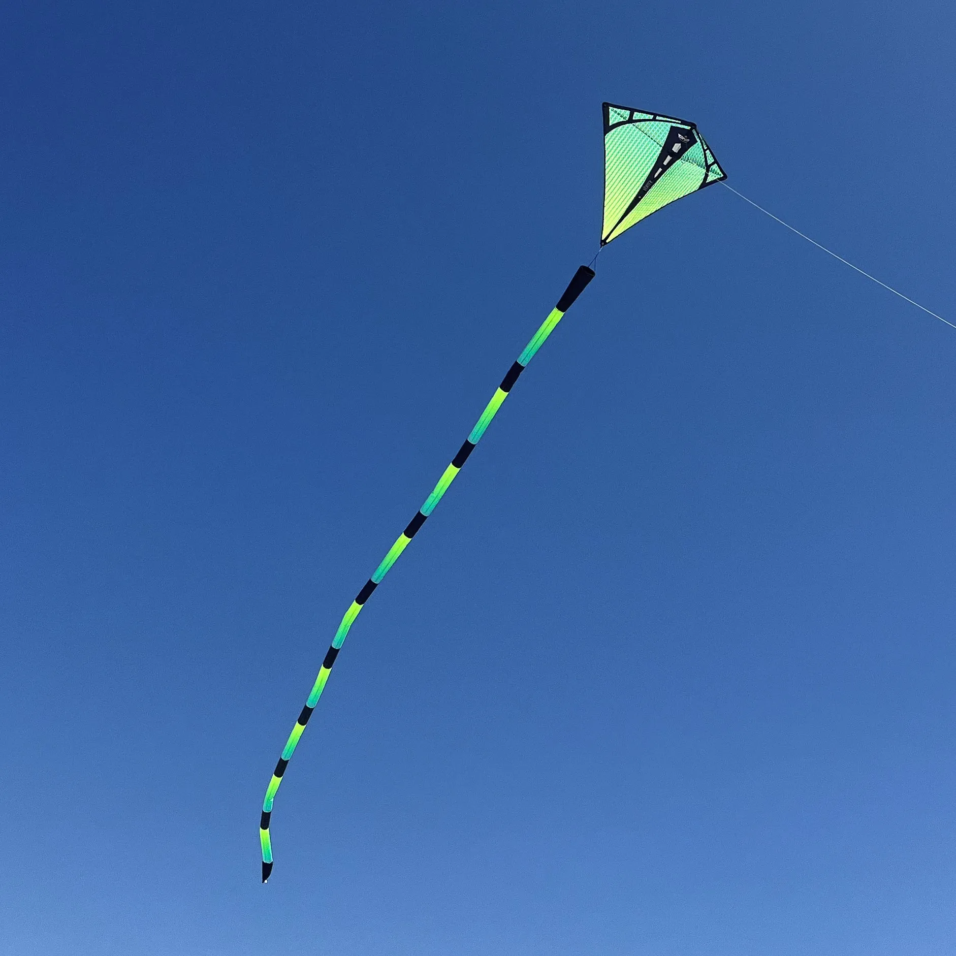 Aurora Tube Tail