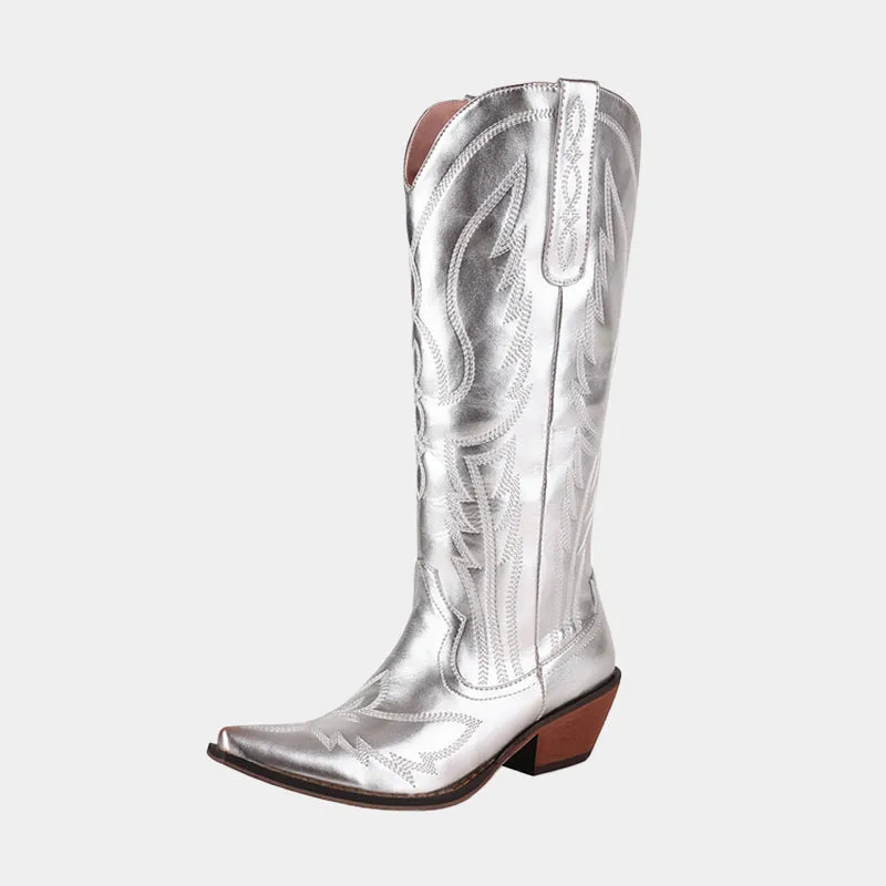 Begonia Gleamy Embroidery Boots