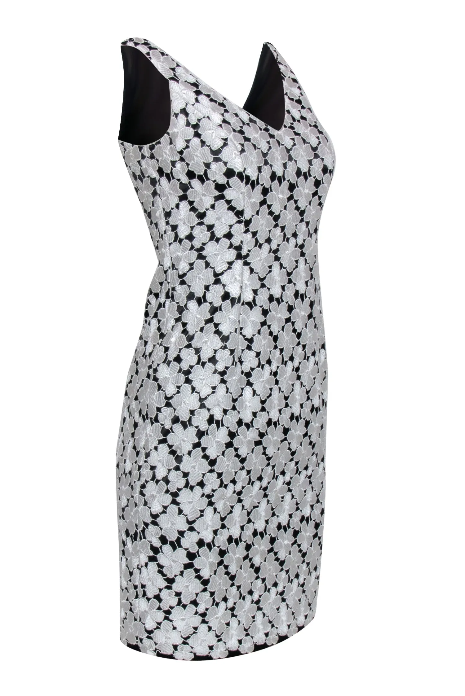 Carmen Marc Valvo - White & Black Floral Lace Sleeveless Sheath Dress Sz 2