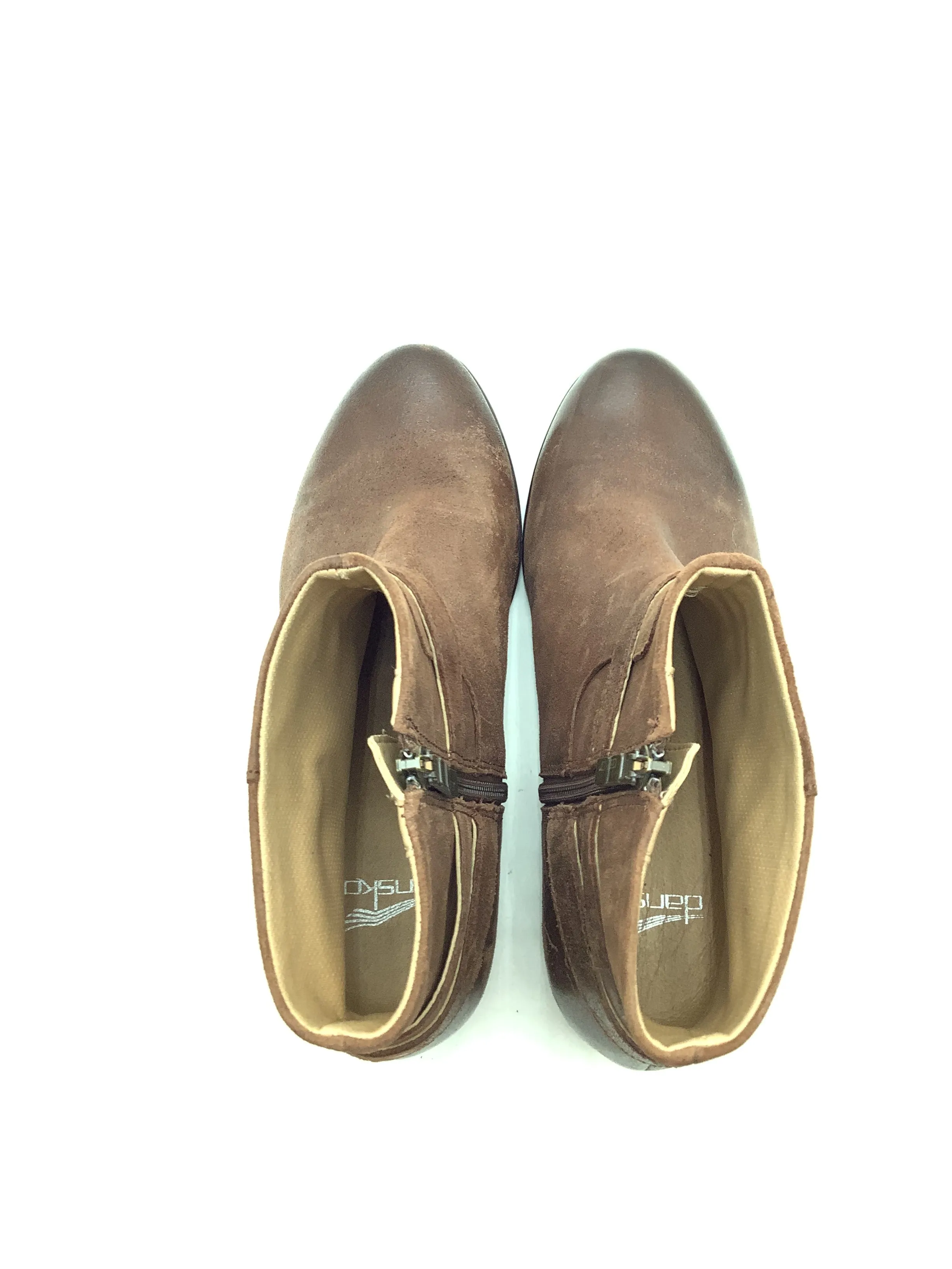 Dansko Women's Ankle High Boots Brown Size: 8