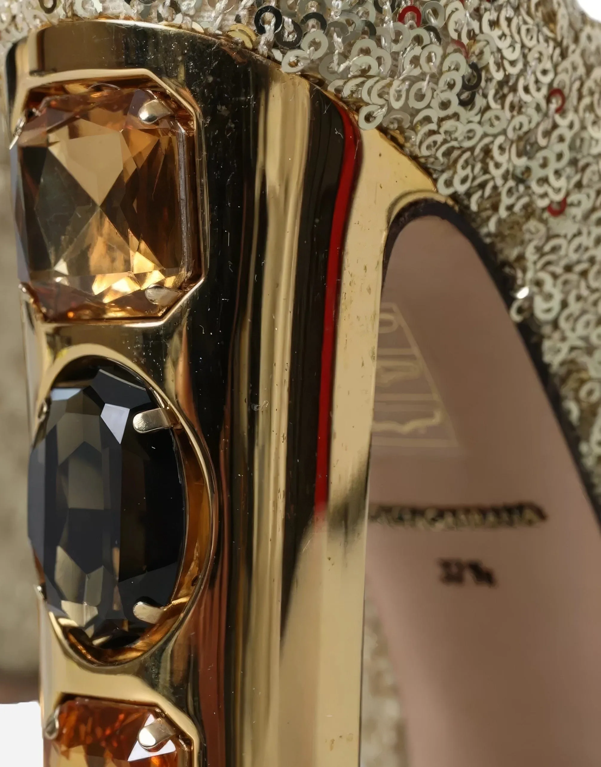 Jackie Pumps With Gold Sequin
