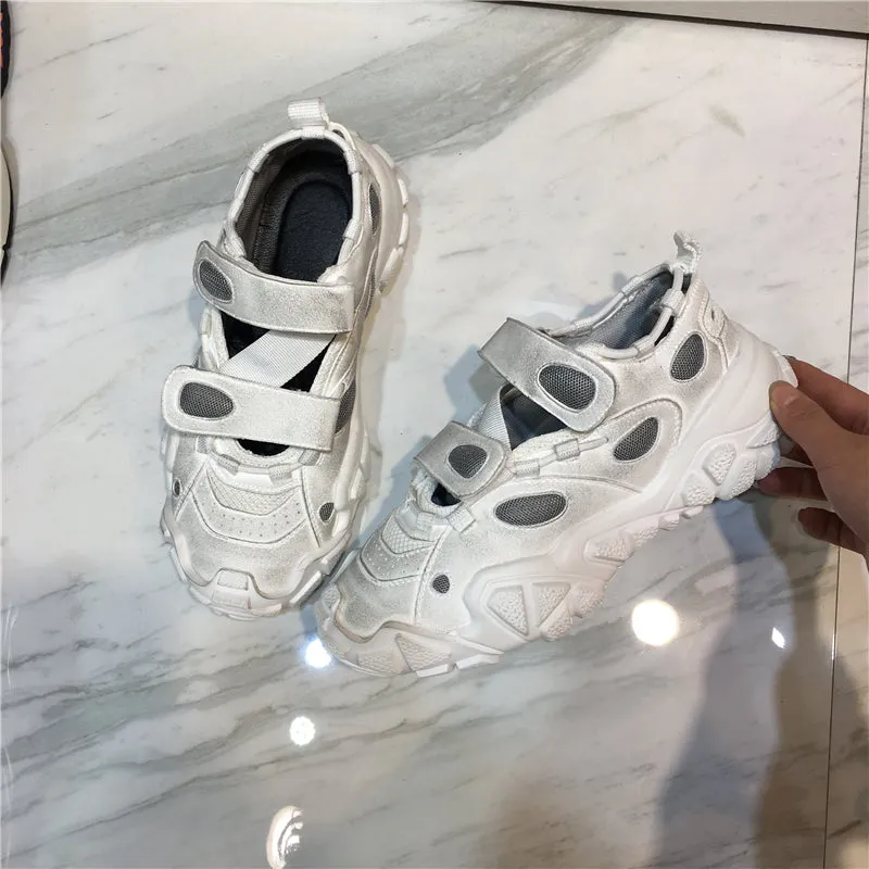 LUXE SEVEN DESIGN VINTAGE WHITE TRAINERS