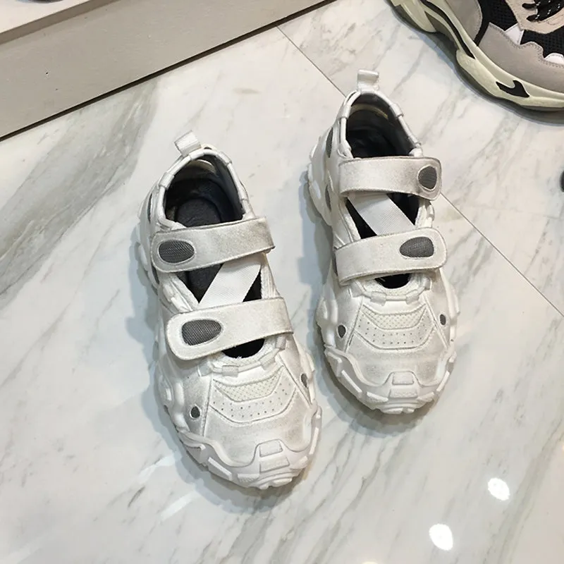 LUXE SEVEN DESIGN VINTAGE WHITE TRAINERS