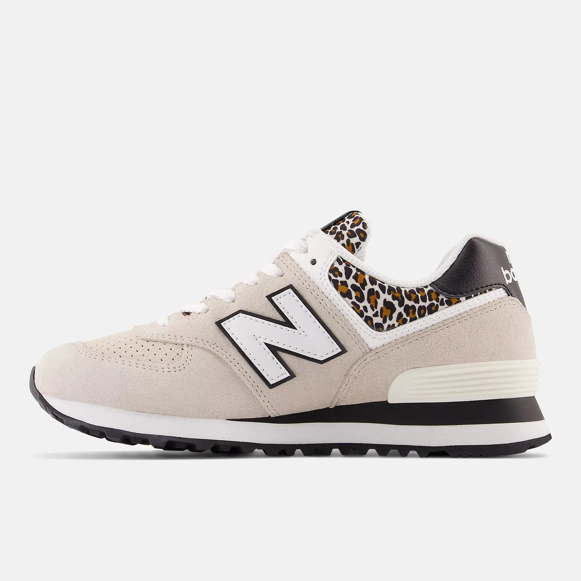 New Balance Womens 574 Fashion Trainers - Beige Leopard
