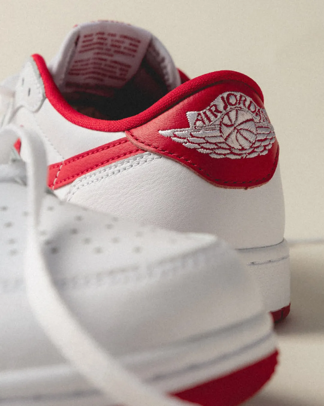 Nike Air Jordan 1 Low OG 'White/red' Sneakers