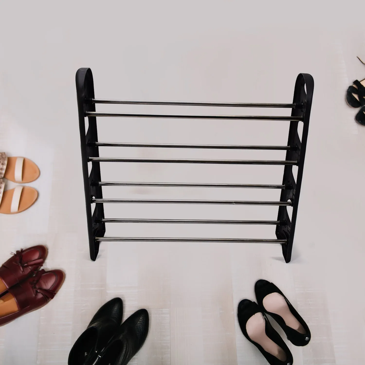 Simple Shoe Rack, Practical Design with Sufficient Capacity