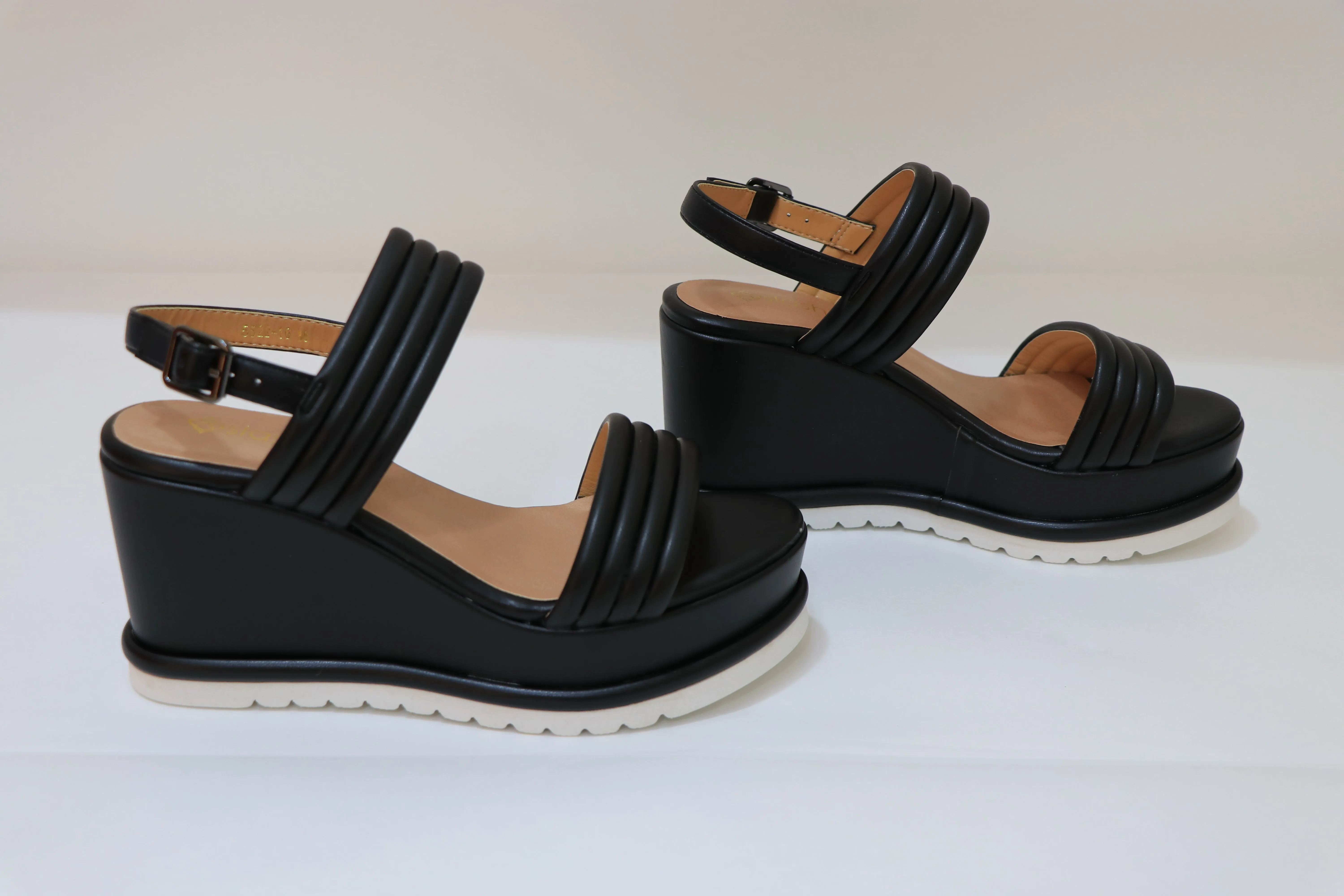 SLASH Rocky Sandals