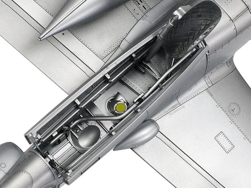 Tamiya 61123 Lockheed P-38J Lightning 1/48 Model Kit