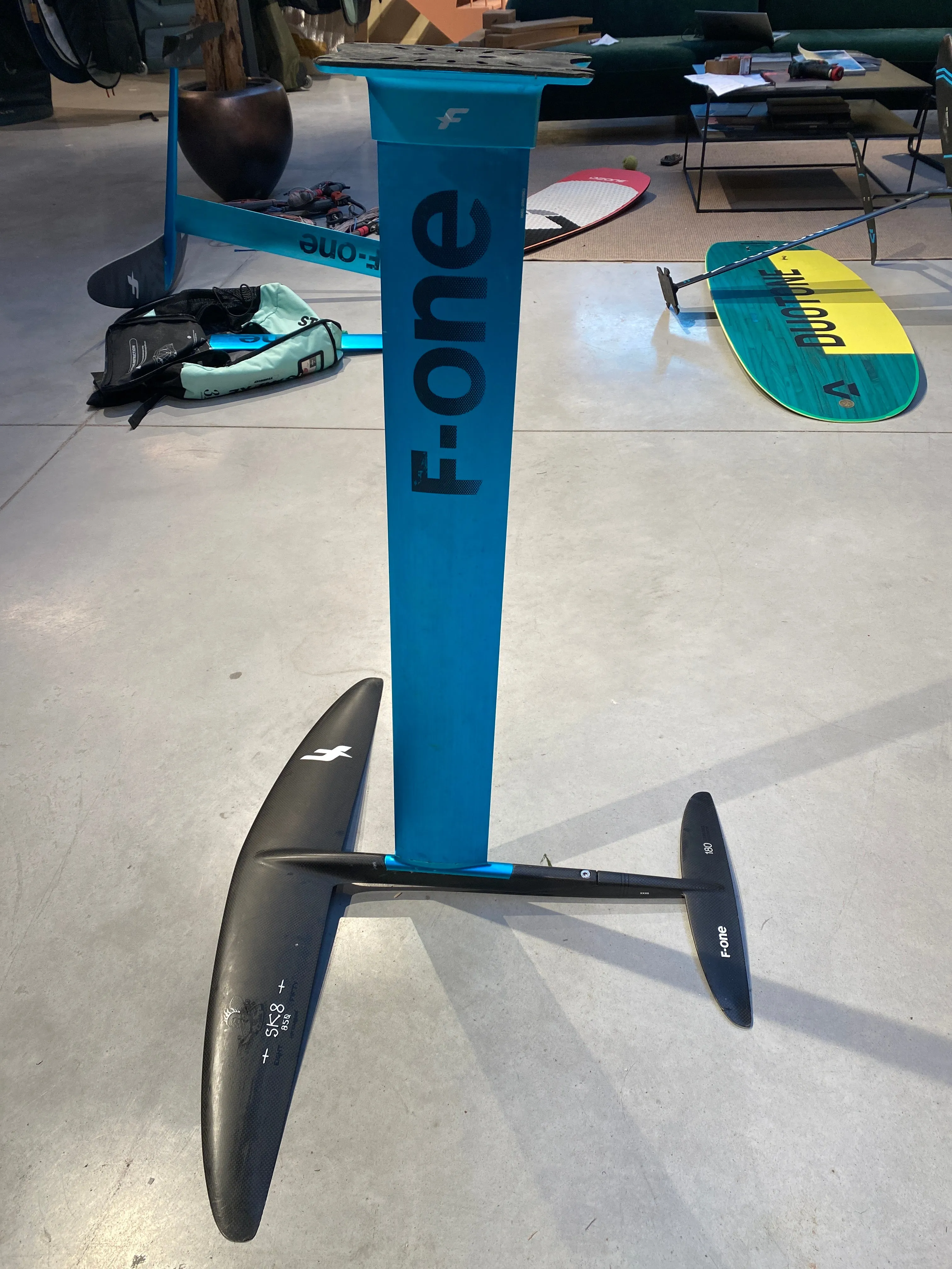 Used F-one Sk8 complete set 850   85cm mast