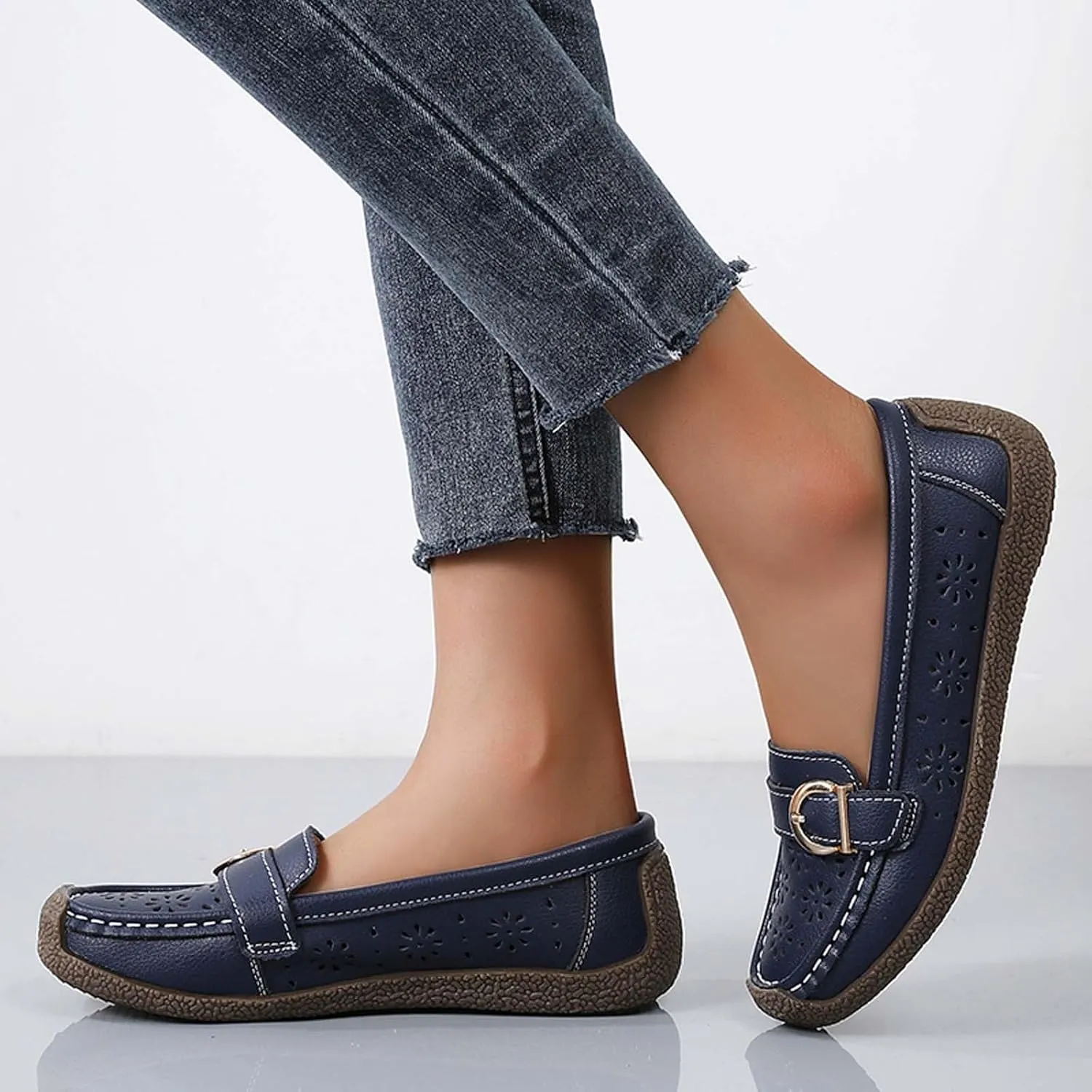Women's Casual Comfortable Slip On Flat Shoes Breathable Soft Sole Loafers for Walking Driving Everyday Wear with Jeans Skirts